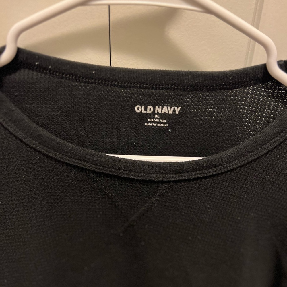 Old Navy Men's Black Sweater